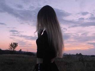 צ'אט וידאו ארוטי Ariana-cute