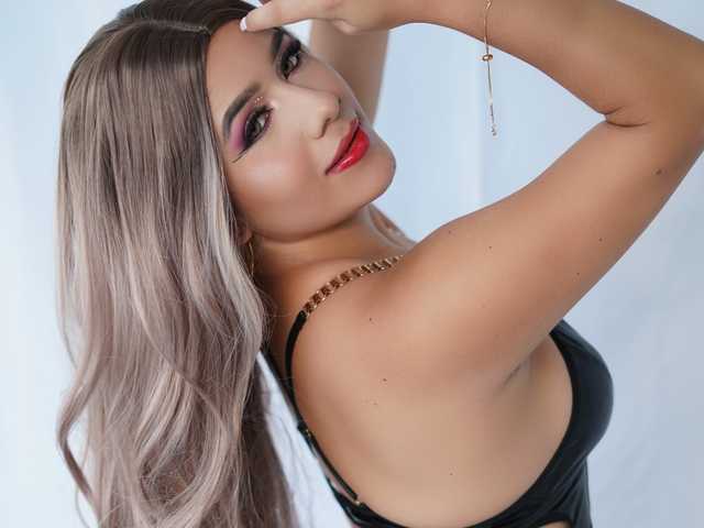 תמונה של הפרופיל ariana111