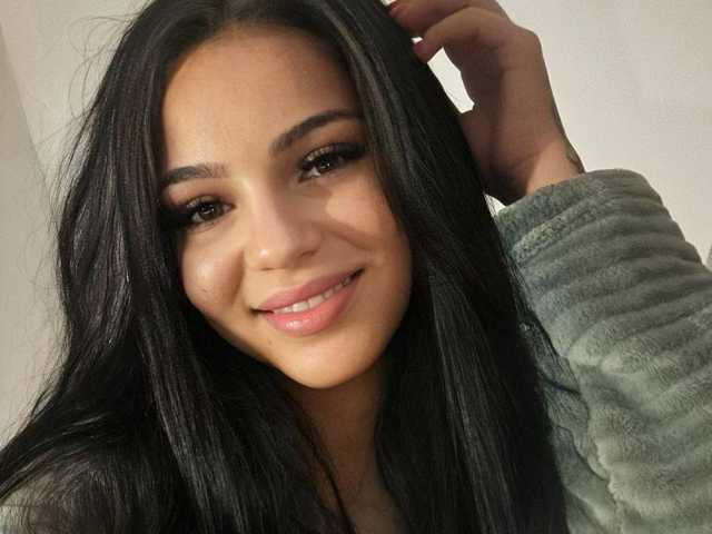 תמונה של הפרופיל ArielaRaven