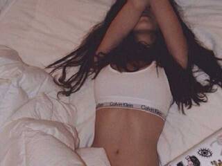 צ'אט וידאו ארוטי Arinkiss