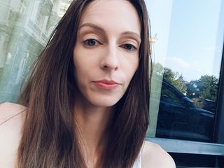 צ'אט וידאו ארוטי ArtemisKiss