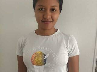 צ'אט וידאו ארוטי AryaVarma