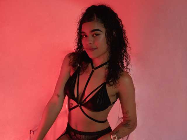 תמונה של הפרופיל Ashleey-Prince