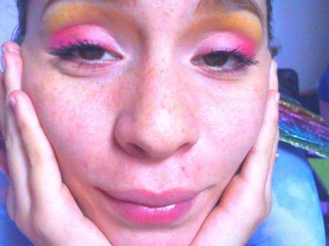 צילומי מסך משודרים AshleyCyrus