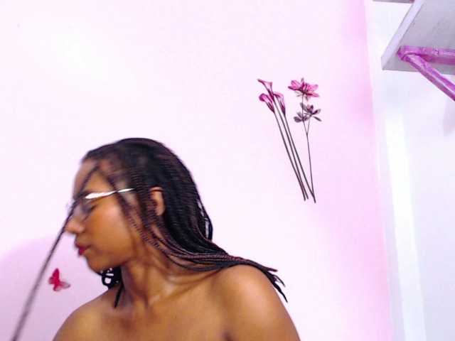 תמונות ashleykrystel hello, give me pleasure as you want and enjoy together, #squirt #ebony #lovense