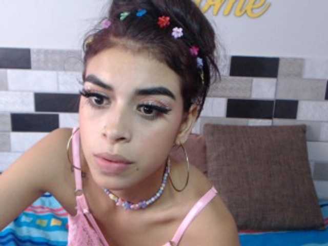 צילומי מסך משודרים ashlymayer