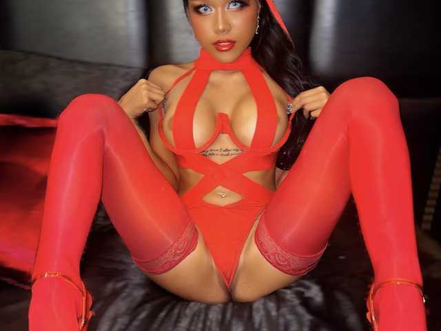תמונה של הפרופיל asiansquirt69