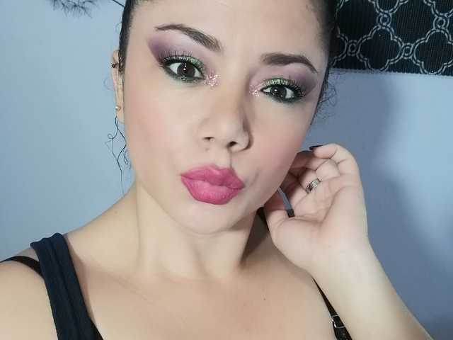 תמונה של הפרופיל Asley34a