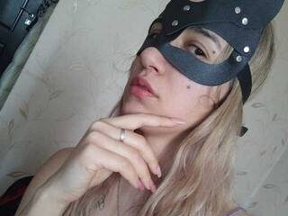 צ'אט וידאו ארוטי Aurora24