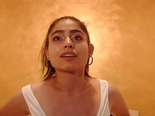 צילומי מסך משודרים AvaHarper