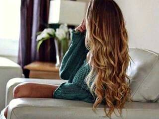 צ'אט וידאו ארוטי Aveblonde