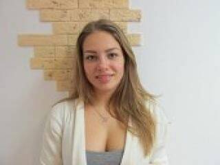 צ'אט וידאו ארוטי averill