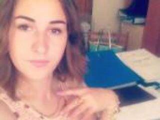 צ'אט וידאו ארוטי avinice