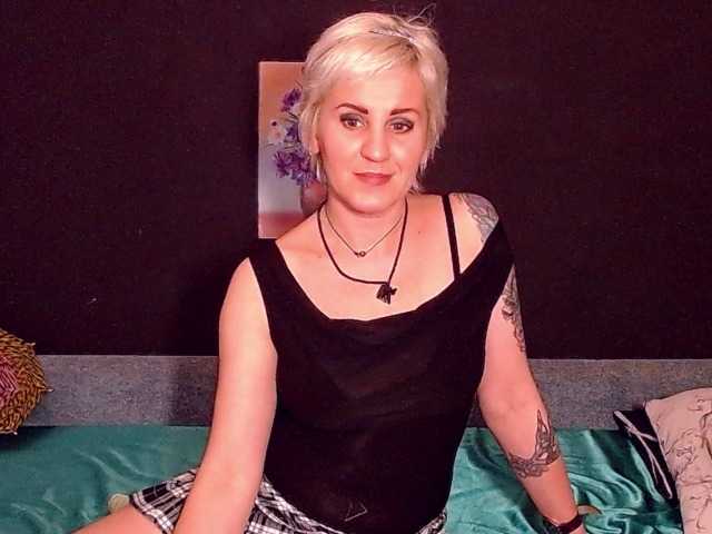 צילומי מסך משודרים Amrolla