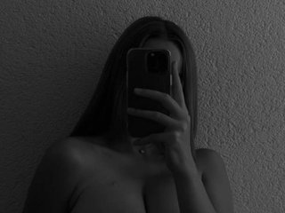 צ'אט וידאו ארוטי Baby-Vik