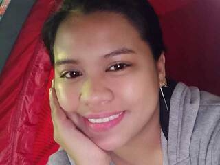 צ'אט וידאו ארוטי BabyBrie