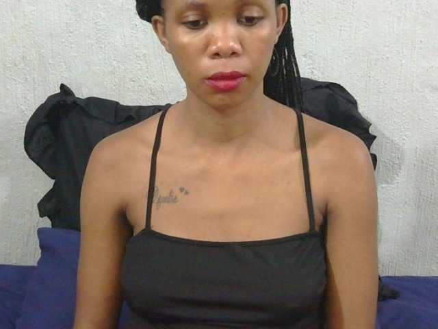 צילומי מסך משודרים BadKittyLily