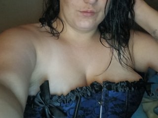 צ'אט וידאו ארוטי Badmommy