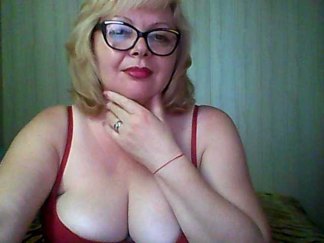 תמונות BarbaraBlondy Hey guys!:) Goal- #Striptease [none] tk #pvt #c2c #fetish #feet #roleplay Play with me in SEX- Group or peak show only for U!