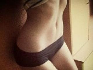 צ'אט וידאו ארוטי barbie88