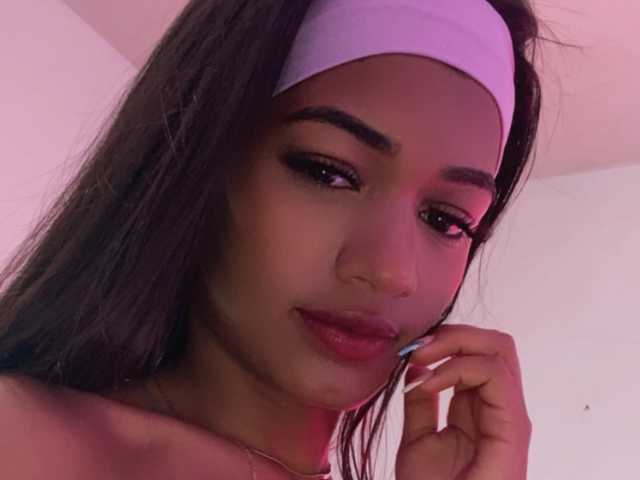 תמונה של הפרופיל BarbieHotLaura