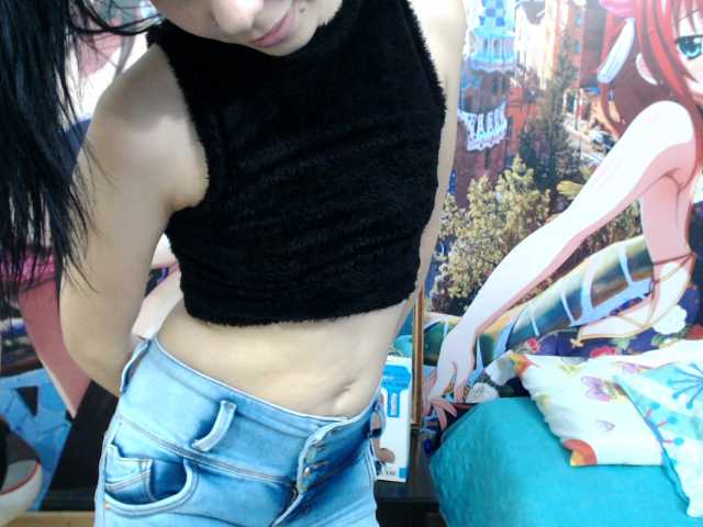 תמונות Bashiraaa welcome in my room show cum 500/ show ass 120/ flas pussy 150 /open cam 100