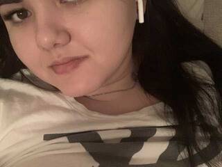 צ'אט וידאו ארוטי BBWhimQueen