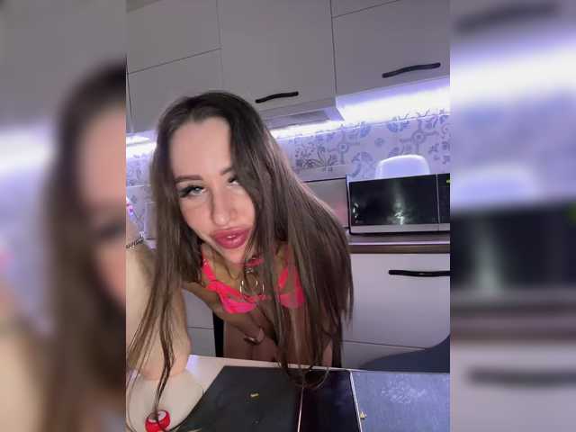 צילומי מסך משודרים BC-SwedishFamily