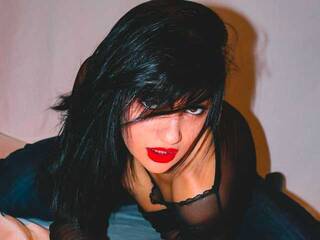 צ'אט וידאו ארוטי BeatriceTomTo