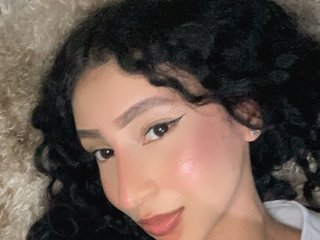 צ'אט וידאו ארוטי Beautifulskinny18