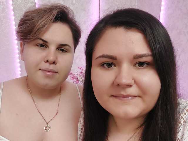 תמונה של הפרופיל BeckyAndEllen