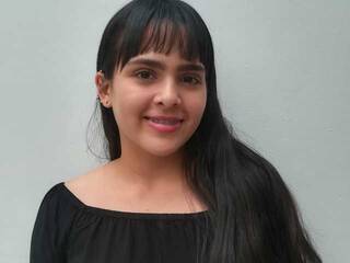 צ'אט וידאו ארוטי BellaHunt