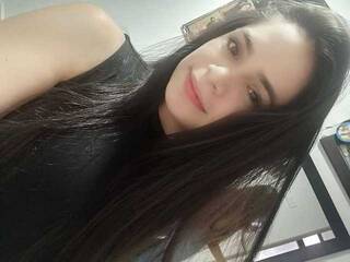 צ'אט וידאו ארוטי bellaswam