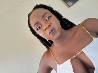 צ'אט וידאו ארוטי bellatitty