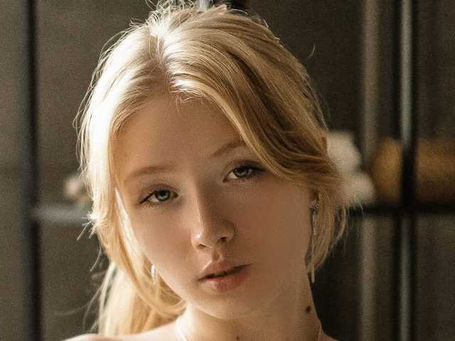 תמונה של הפרופיל Bestblondie