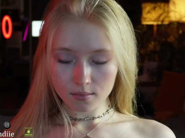 צילומי מסך משודרים Bestblondie