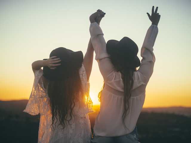 תמונה של הפרופיל bestie-moons