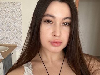 צ'אט וידאו ארוטי BettyBarnes