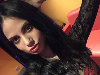 צ'אט וידאו ארוטי bgmonika777