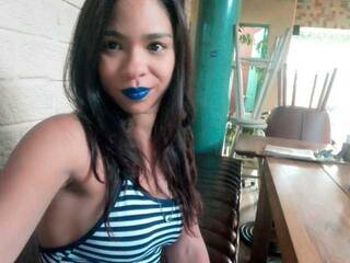 צ'אט וידאו ארוטי BiancaCollins