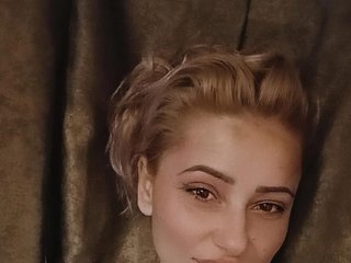 צ'אט וידאו ארוטי BiancaYvonne