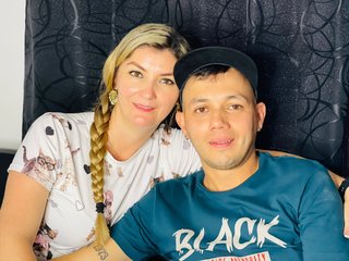 צ'אט וידאו ארוטי biankaandjoe