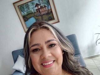 צ'אט וידאו ארוטי bigebonybbw1