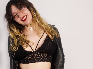צ'אט וידאו ארוטי bjchela-tay