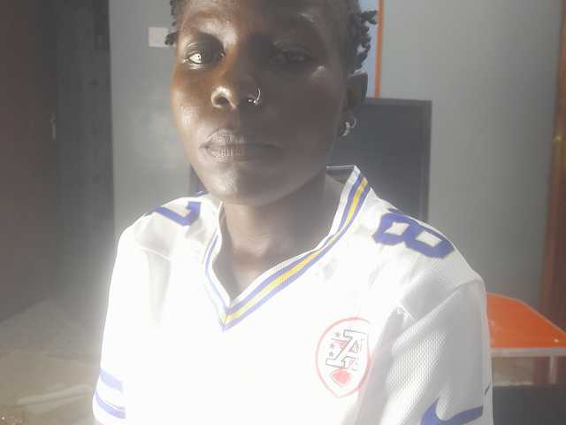 תמונה של הפרופיל Black-choco