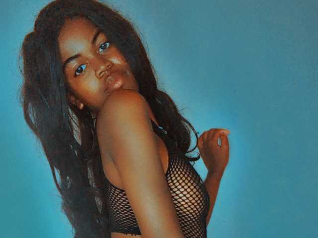 תמונה של הפרופיל BlackGirl95