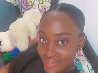 צ'אט וידאו ארוטי BlackkGoddes