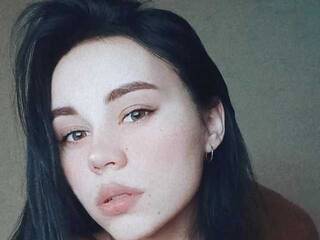 צ'אט וידאו ארוטי Blackmoonlitn