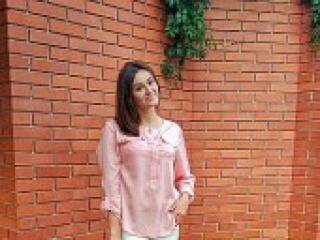 צ'אט וידאו ארוטי blacksarra