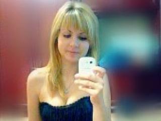 תמונה של הפרופיל blonde18